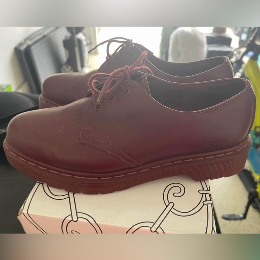Unisex Dr. Martens Burgundy Oxford